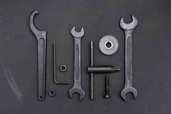 ابزار صنعتی آساتول؛ مرکز پخش انواع ابزار مکانیکی