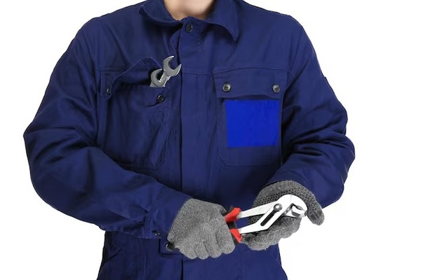 مشخصات فنی و استاندارد لباس کار
